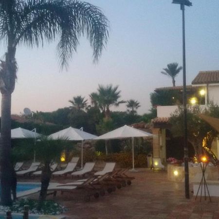 Villa Carlo Resort Марсала Екстериор снимка