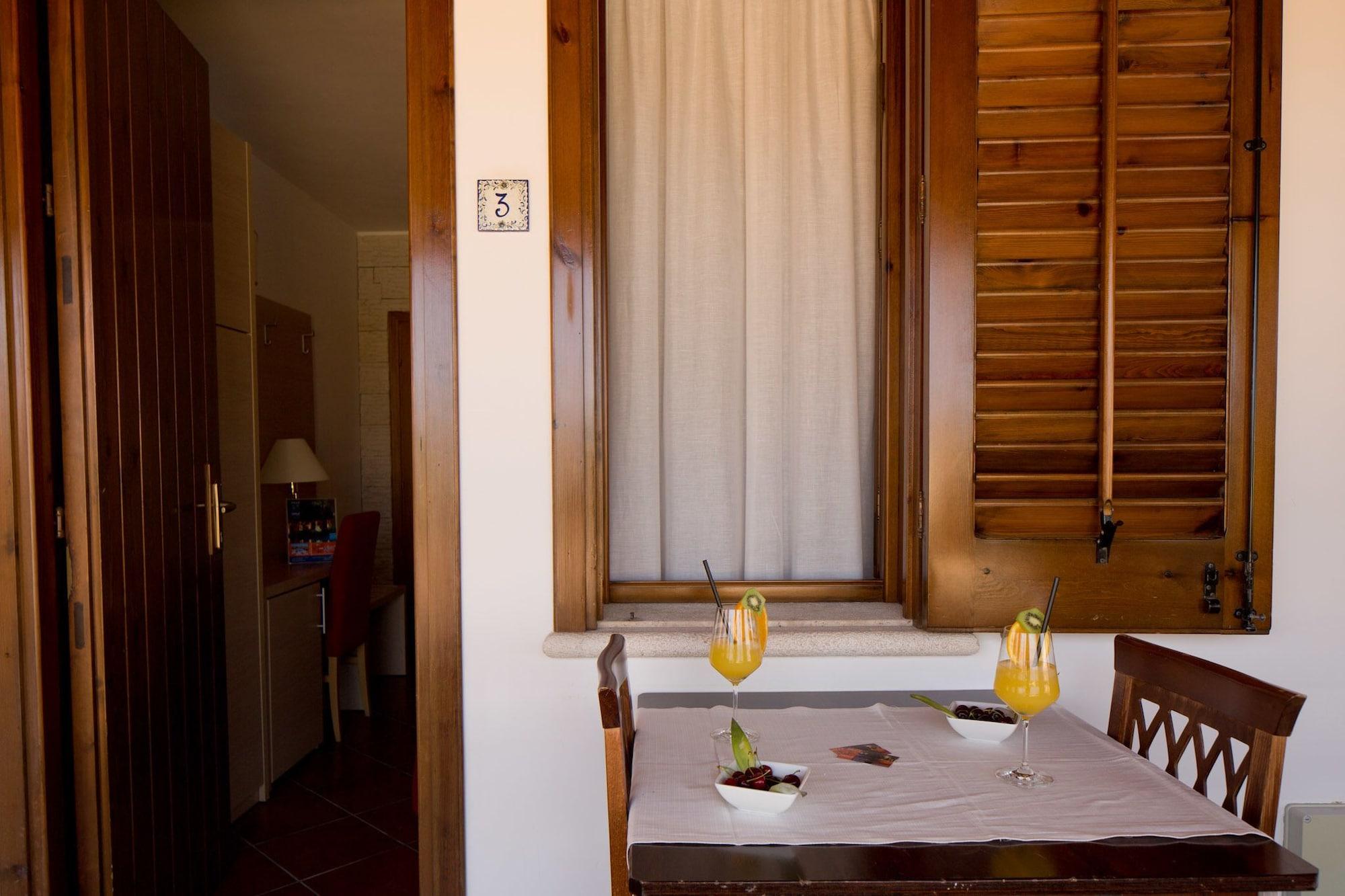 Villa Carlo Resort Марсала Екстериор снимка