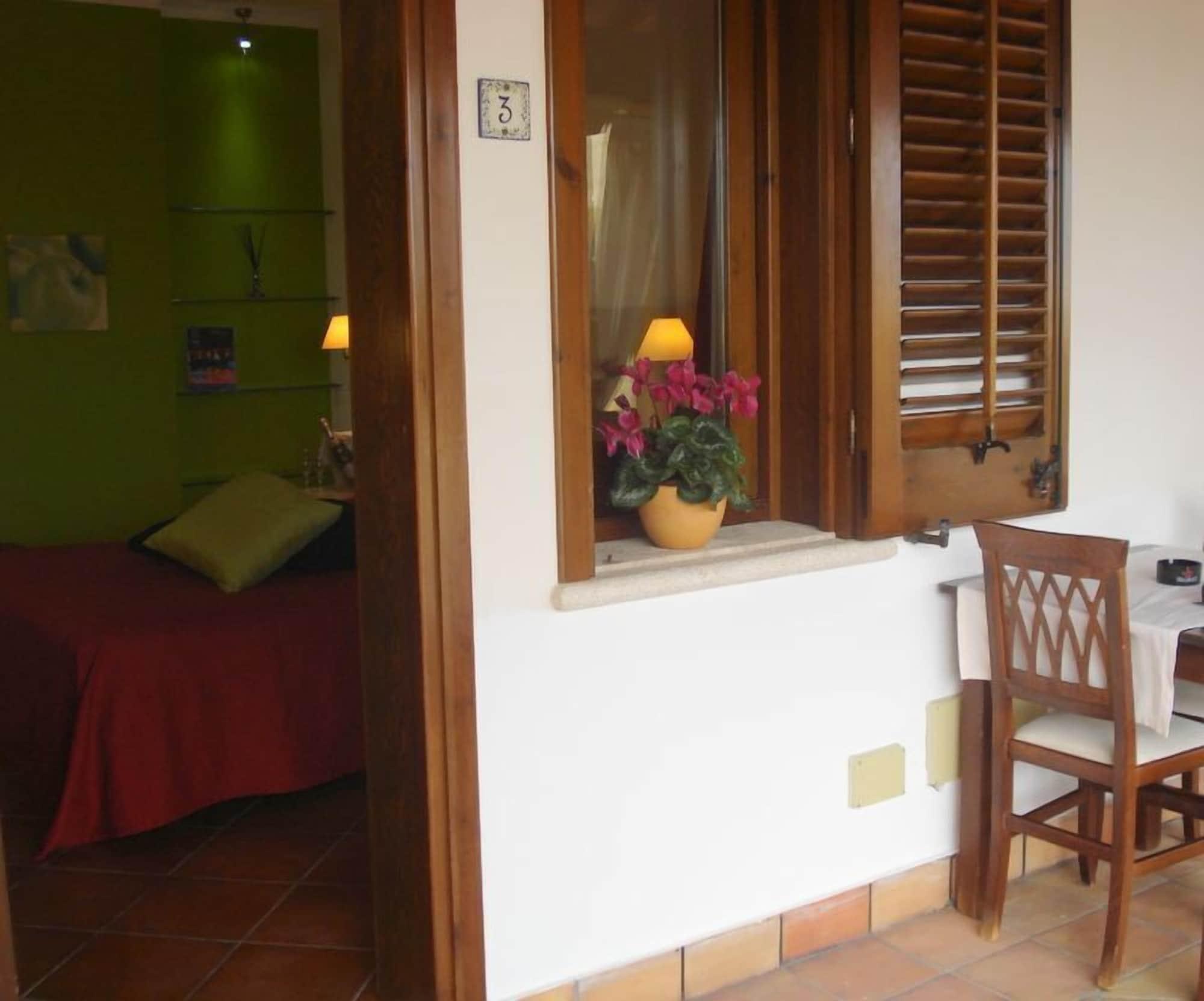 Villa Carlo Resort Марсала Екстериор снимка