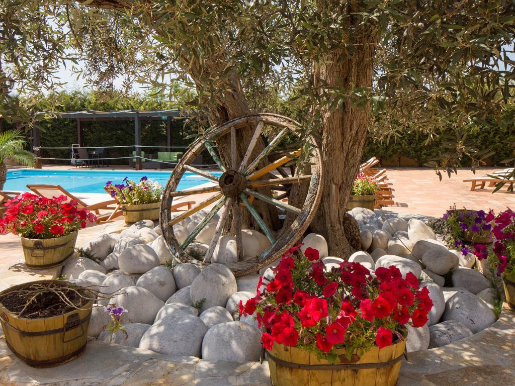 Villa Carlo Resort Марсала Екстериор снимка