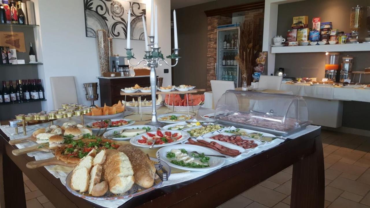 Villa Carlo Resort Марсала Екстериор снимка