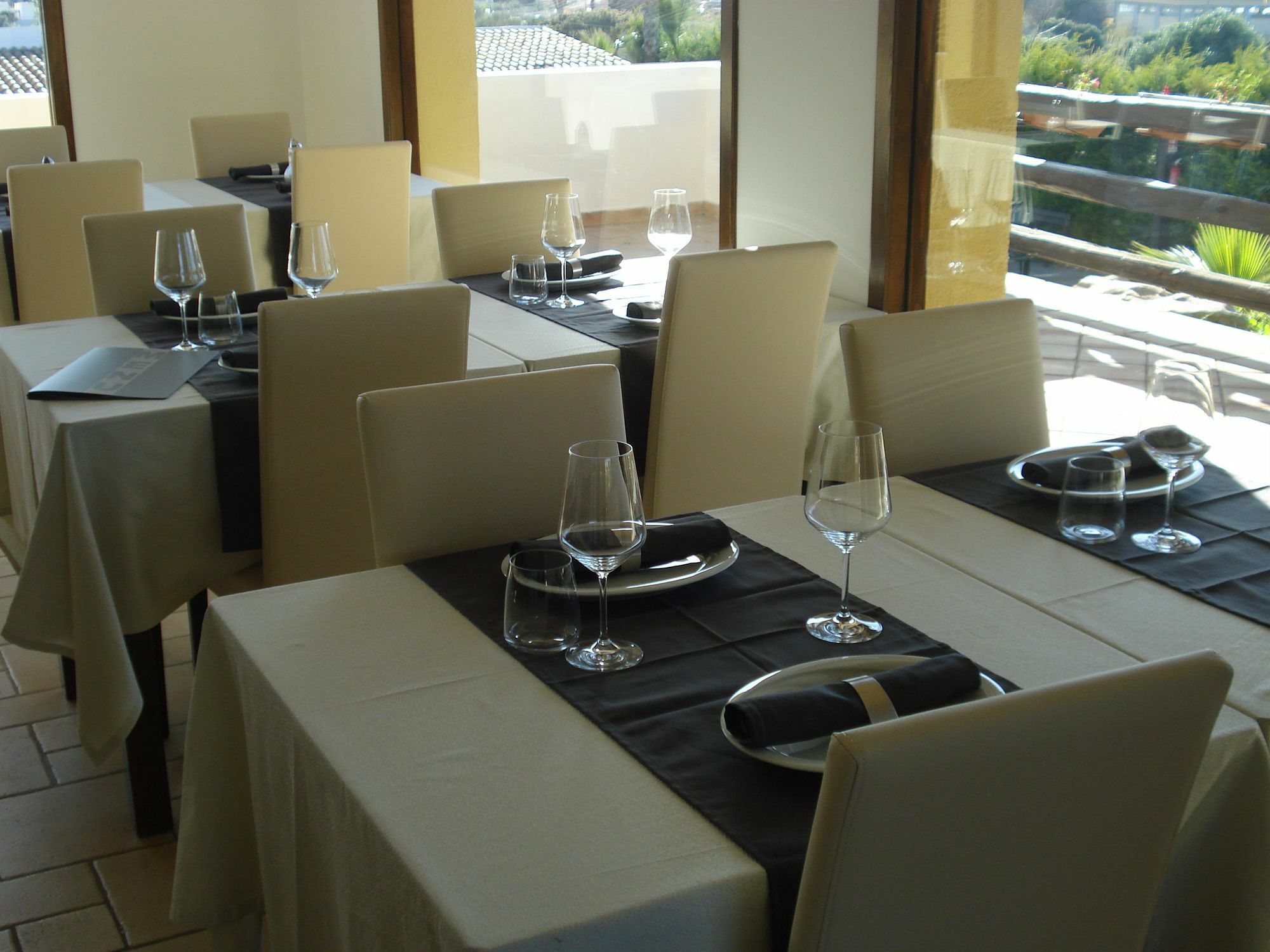 Villa Carlo Resort Марсала Екстериор снимка