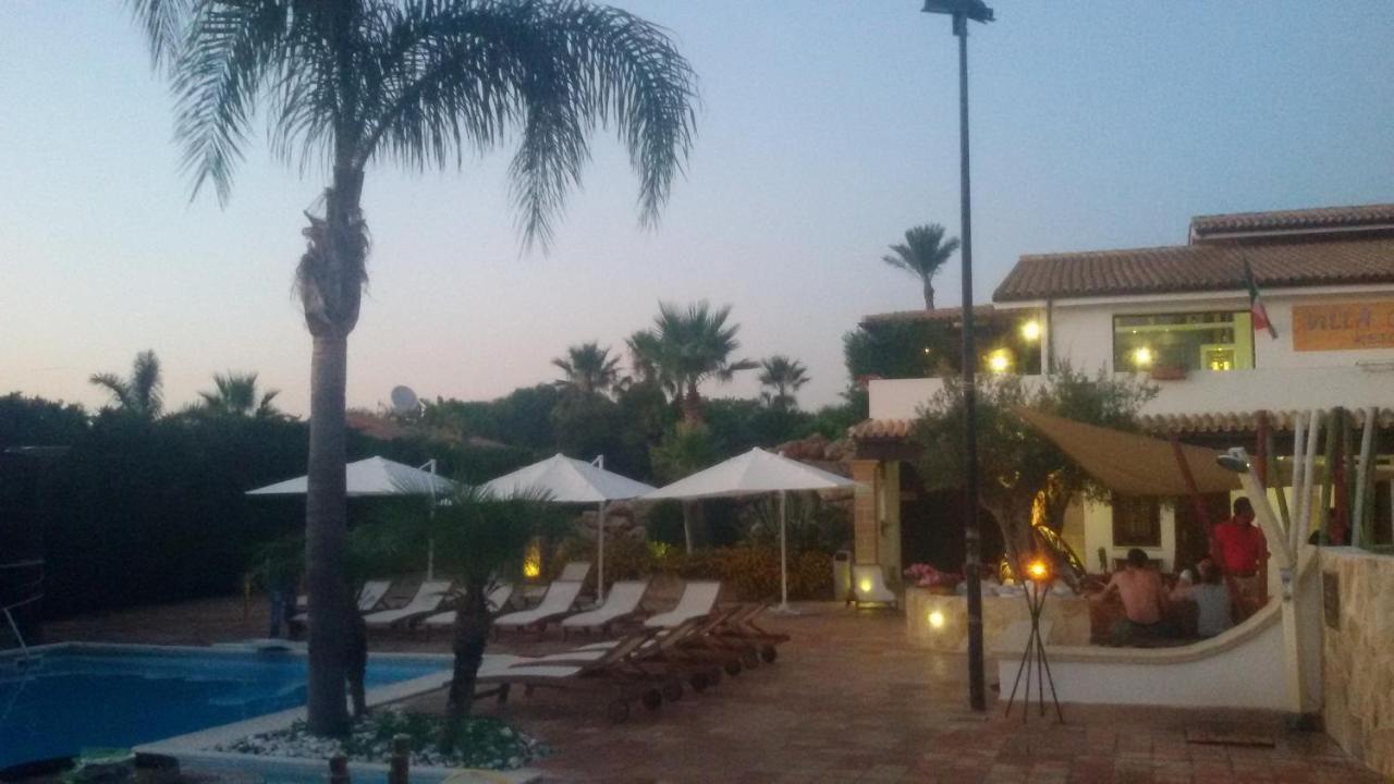 Villa Carlo Resort Марсала Екстериор снимка